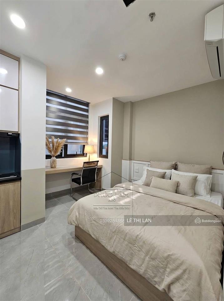 Gấp, nhà bán phố cổ lò sũ  tôn đản sổ đỏ hk 85 m2 tt 3 ngủ 2 vs sát mặt phố ô tô qua , làm homstay