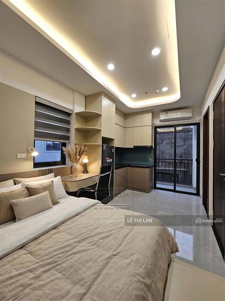 Gấp, nhà bán phố cổ lò sũ  tôn đản sổ đỏ hk 85 m2 tt 3 ngủ 2 vs sát mặt phố ô tô qua , làm homstay