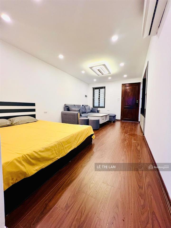 5 tỷ nhà đẹp phố nguyễn chí thanh sổ đỏ 30/90 m2 ô tô đỗ cửa full 3 ngủ 2 vs lô góc nhà đẹp ở luôn