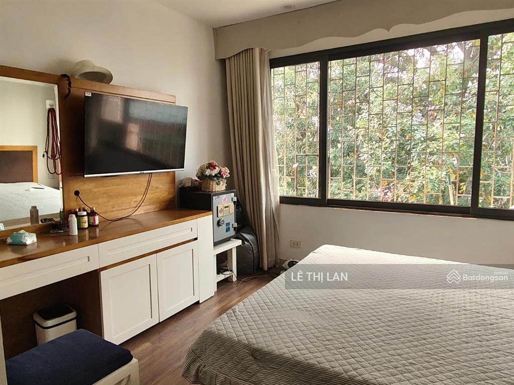 Sốc quá rẻ chỉ 4,7 tỷ căn hộ 72 m2 chung cư phố láng hạ mặt phố lô góc 3 ngủ view triệu đô dân trí.