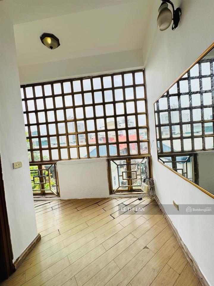 Sốc quá rẻ chỉ 4,7 tỷ căn hộ 72 m2 chung cư phố láng hạ mặt phố lô góc 3 ngủ view triệu đô dân trí.