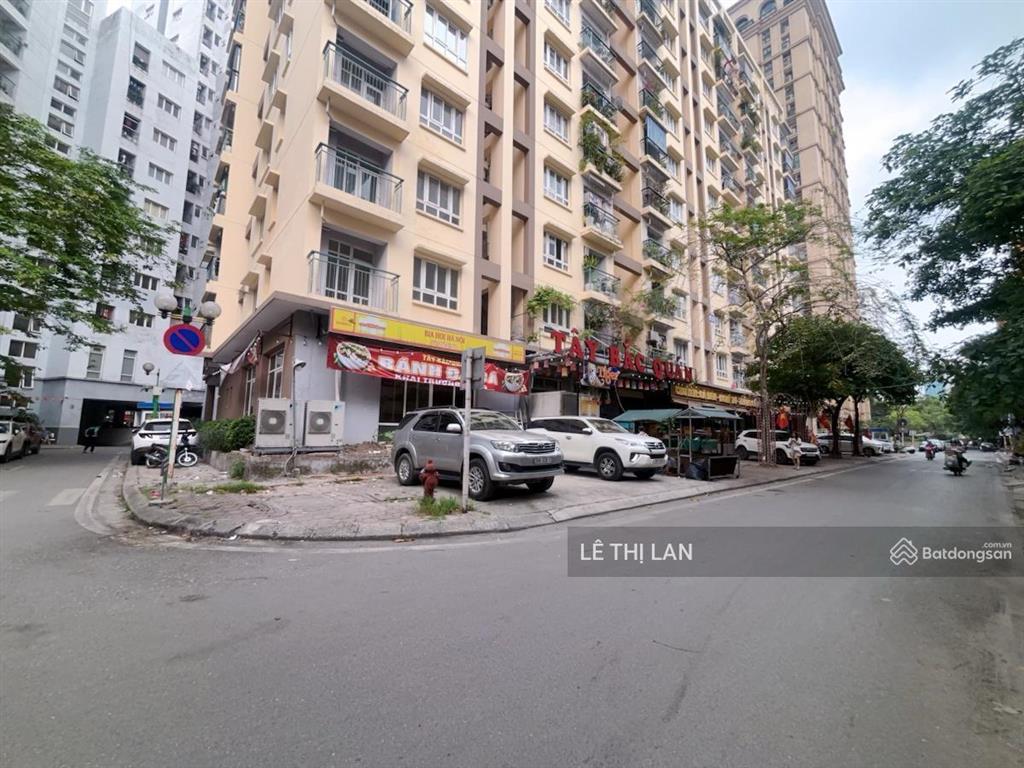 Cực thích ! căn hộ 75m2 chung cư phố 34 hoàng cầu tầng 10 nhà 3 ban công 3 ngủ 2 vs , view hồ sổ đỏ