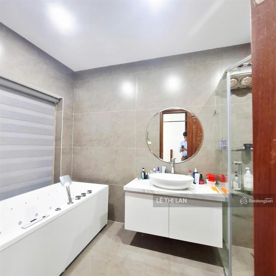Tôn đức thắng 50 m x 5 tầng thang may sổ đỏ đống đa vuông vắn ô tô chạy qua khu phân lô kd đỉnh