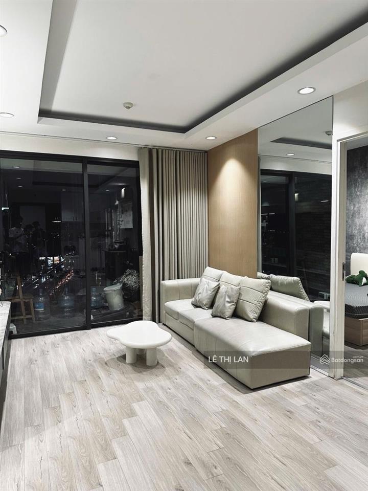 Bán cc tại graden 423 minh khai, 9 tỷ, 130m2, view đẹp, 3 ngủ 2 vs  nhà rất đẹp tầng trung full