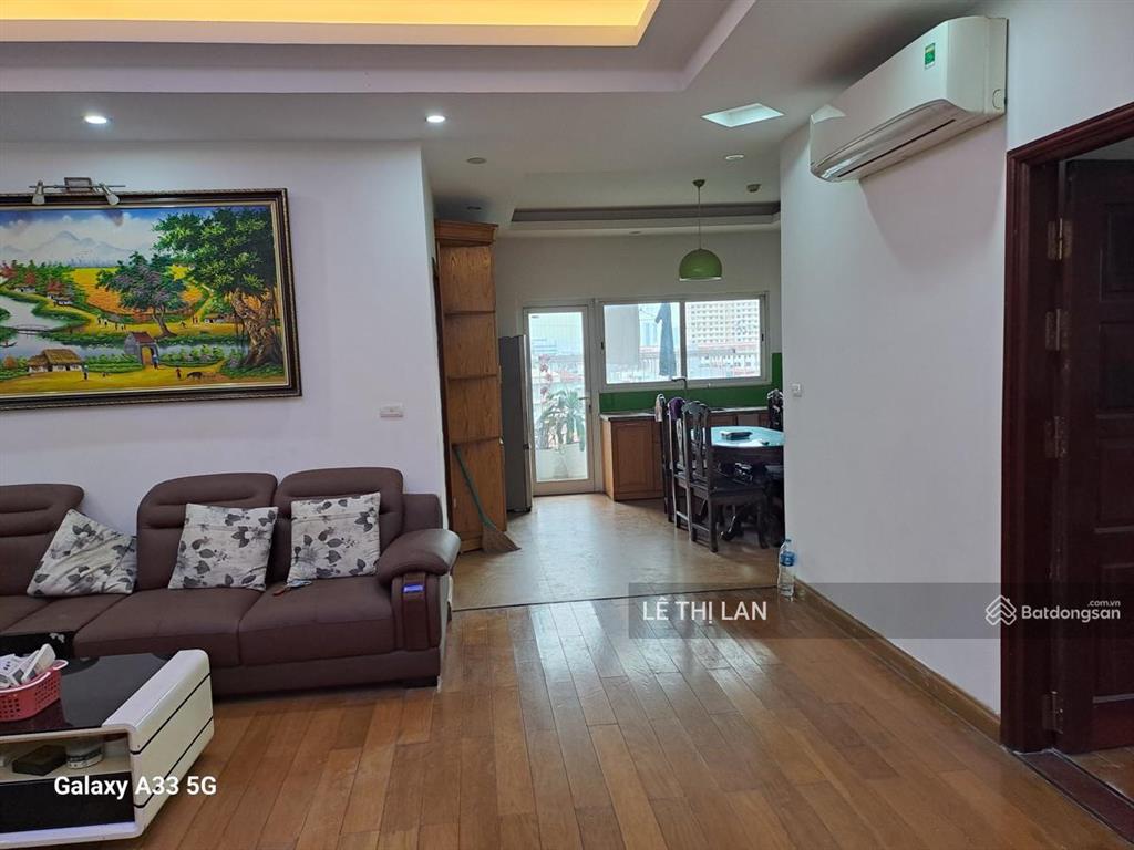 Lý nam đế, 6,5 tỷ, 80m2 tập thể quân đội sổ đỏ phố cổ quận hoàn kiếm, nhà rất đẹp ở ngay full đồ