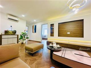 Duy nhất 2 lo gia chung cư hoàng cầu 60 m2 lô góc view thoáng sổ đỏ đống đa 2 ngủ ,thang máy êm ru