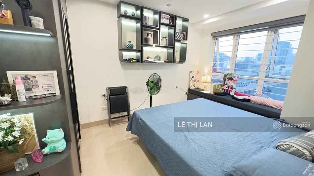 Cần bán nhanh căn hộ 115m2 rất đẹp chung cư 71 vườn xuân phố ng chí thanh 3 ngủ 2 ban công view phố