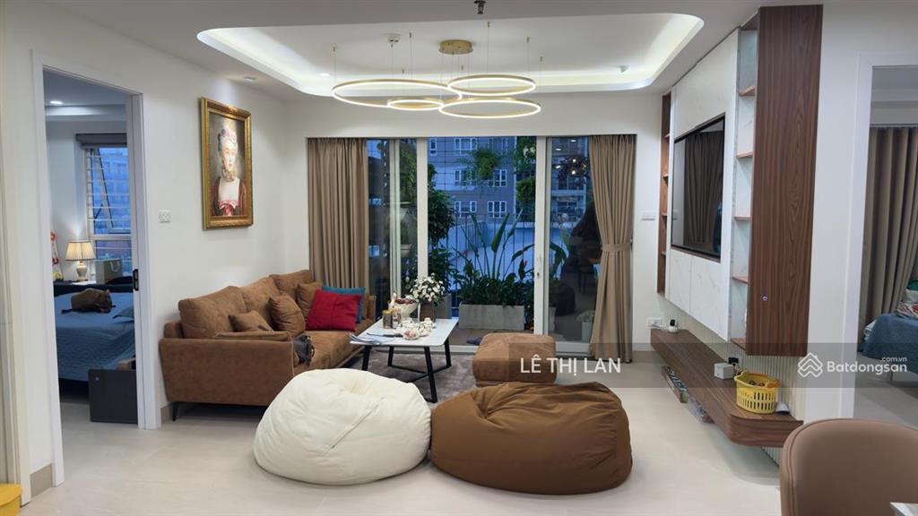 Cần bán nhanh căn hộ 115m2 rất đẹp chung cư 71 vườn xuân phố ng chí thanh 3 ngủ 2 ban công view phố