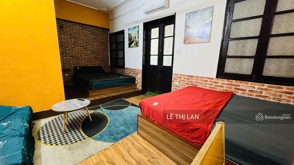 Bán căn hộ homestay 4pn, 4wc tại phố hàng vôi, 180m2, giá chỉ với 8,5 tỷ vnd dòng tiền 50 tr/tháng