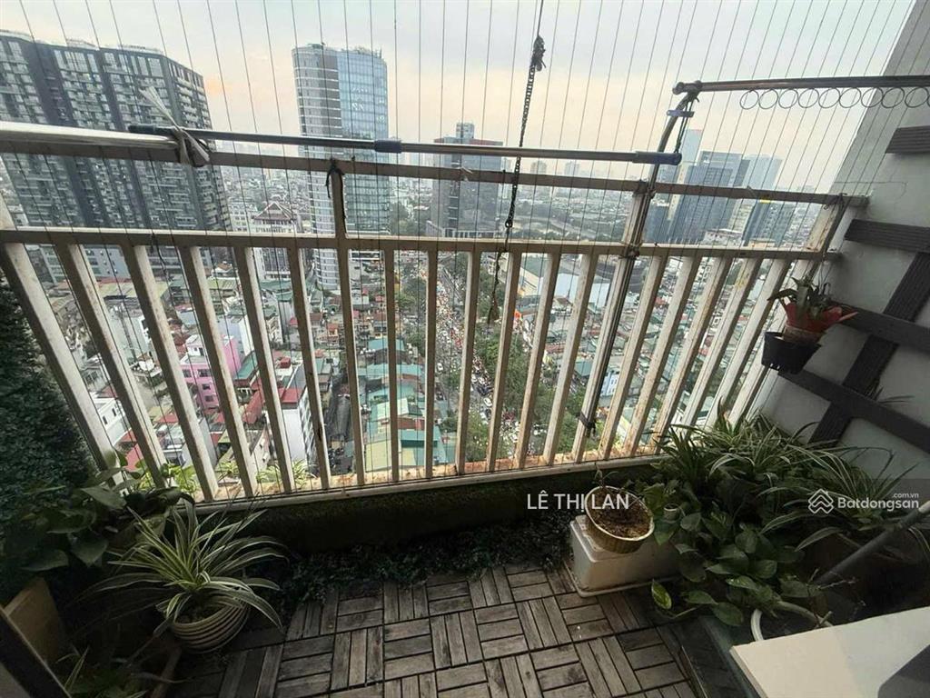 Toà chung cư star tower 283 khương trung 93 m2  9 tỷ sổ đỏ thanh xuân 3 ngủ 2 vs full đồ sang xịn