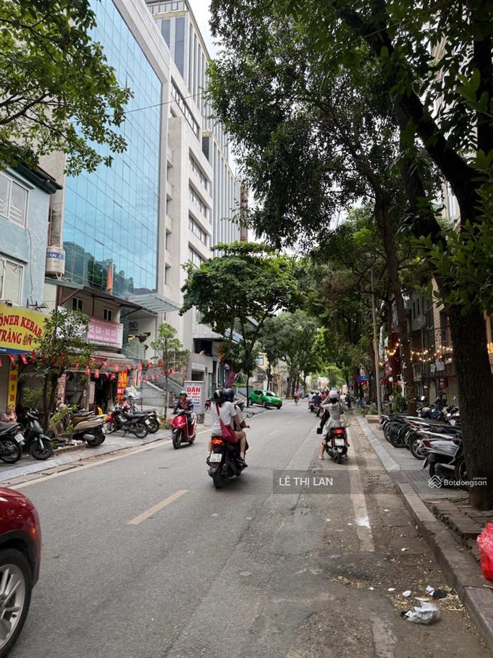 Nguyễn đình chiểu hbt sổ đỏ 54/69 m x 4 tầng 5 ngủ 2 thoáng tr sau gần cvtn ko bị qh  giá 15,8 tỷ