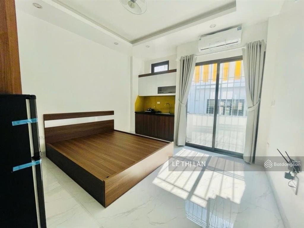 Bán tòa nhà thang máy 65m2 x 6 tầng 10 phòng thu nhập 40 tr/th ổn định ko qh sổ đỏ hbt full mới