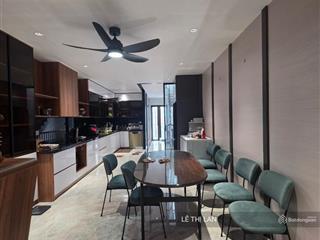 Hiện đại, bán nhà văn chương 60 m2 x 6 tầng thang máy 7 phòng lô góc ở & cho thuê dòng tiền cao