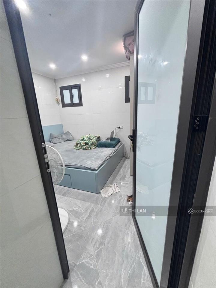 Vĩnh hồ 22/60 m2 tầng 1 giá 3,6 tỷ có thương lượng sổ đỏ đống đa.nhà đẹp 2 ngủ ở & kd gần p tây sơn