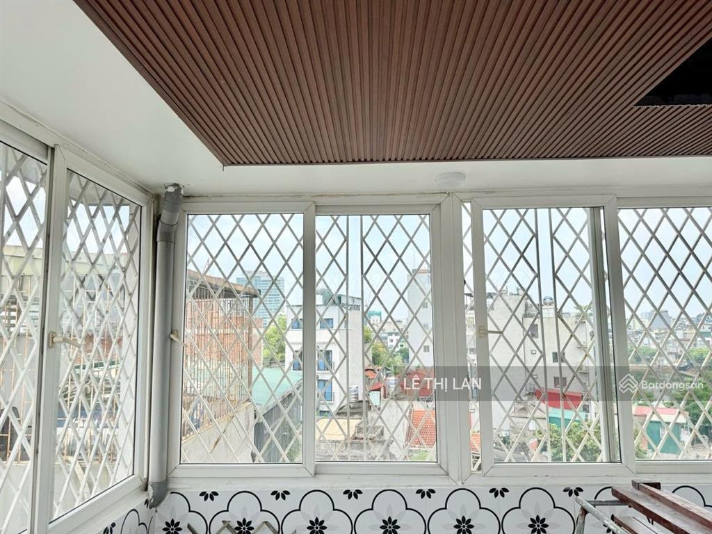 Bán nhà dân xây chắc chắn phố tây sơn 45 m2 x 4 tầng 4 ngủ  hơn 10 tỷ sổ đỏ đống đa ko quy hoạch