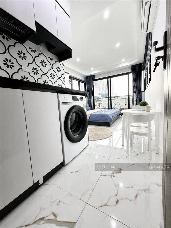 16 tỷ toà nhà dòng tiền phố đường láng 60m2 x 7tầng thang máy 12 phòng full dòng tiền 900 tr/năm