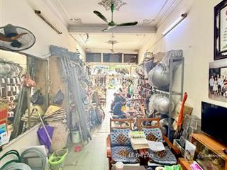 Siêu rẻ mặt phố nguyễn khuyến 80 m x 4 tầng gồm cửa hàng kd + 5 ngủ sổ đỏ đống đa ô chờ thang máy
