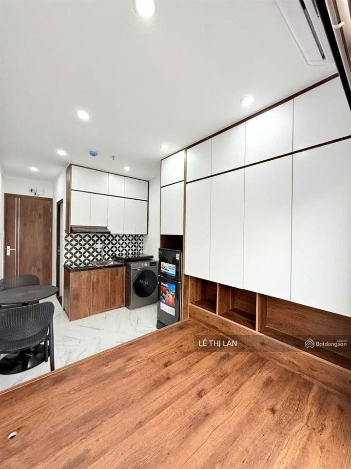 Qh ổn định, toà dòng tiền phố trung phụng 85 m x 8 tầng thang máy 24 phòng full thoáng trước sau