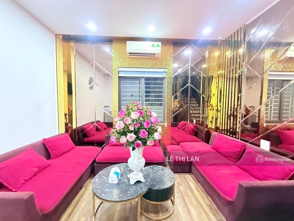 Nguyễn chí thanh phân lô 45 m x6 tầng sổ đỏ đống đa , 2 ngõ ô tô vào nhà , 6 p ngủ thoải mái ko qh.