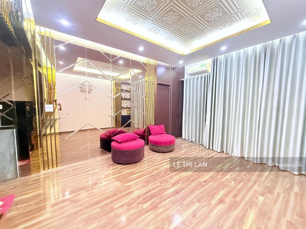 Nguyễn chí thanh phân lô 45 m x6 tầng sổ đỏ đống đa , 2 ngõ ô tô vào nhà , 6 p ngủ thoải mái ko qh.