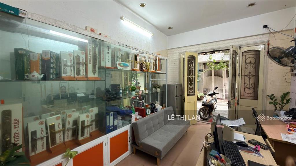 Bán nhà phân lô phố nguyễn chí thanh, sổ đỏ phân lô 45m2 x 4 tầng 4 ngủ, ô tô tránh, qh ổn định