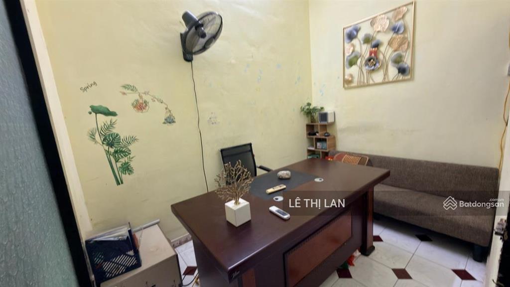 Bán nhà phân lô phố nguyễn chí thanh, sổ đỏ phân lô 45m2 x 4 tầng 4 ngủ, ô tô tránh, qh ổn định