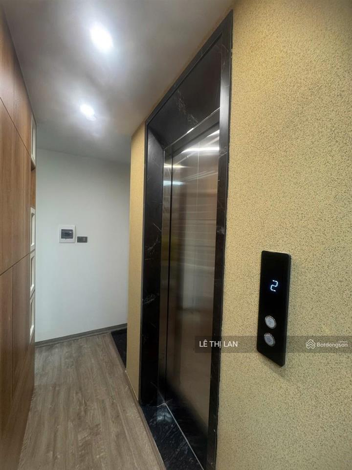 Bán nhà ko bị quy hoạch hơn 8 tỷ thang máy phố tôn đức thắng sổ đỏ 35m2 x 6 tầng xây mới có gpxd