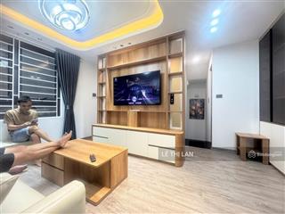 Bán nhà ko bị quy hoạch hơn 8 tỷ thang máy phố tôn đức thắng sổ đỏ 35m2 x 6 tầng xây mới có gpxd