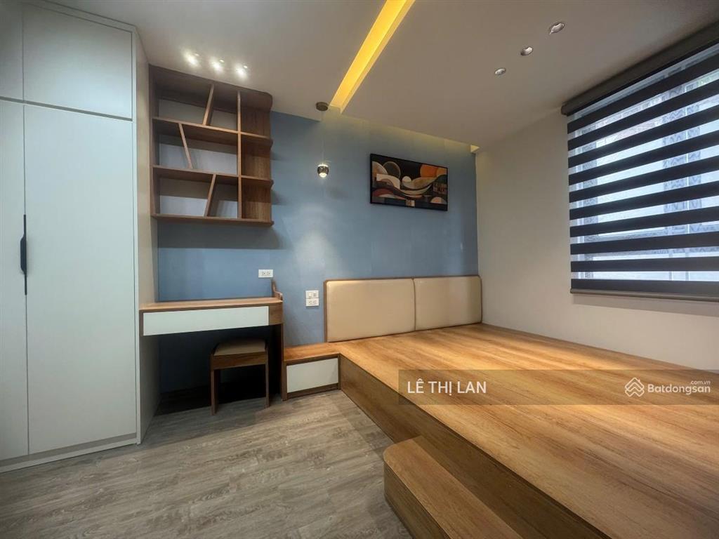Bán nhà ko bị quy hoạch hơn 8 tỷ thang máy phố tôn đức thắng sổ đỏ 35m2 x 6 tầng xây mới có gpxd