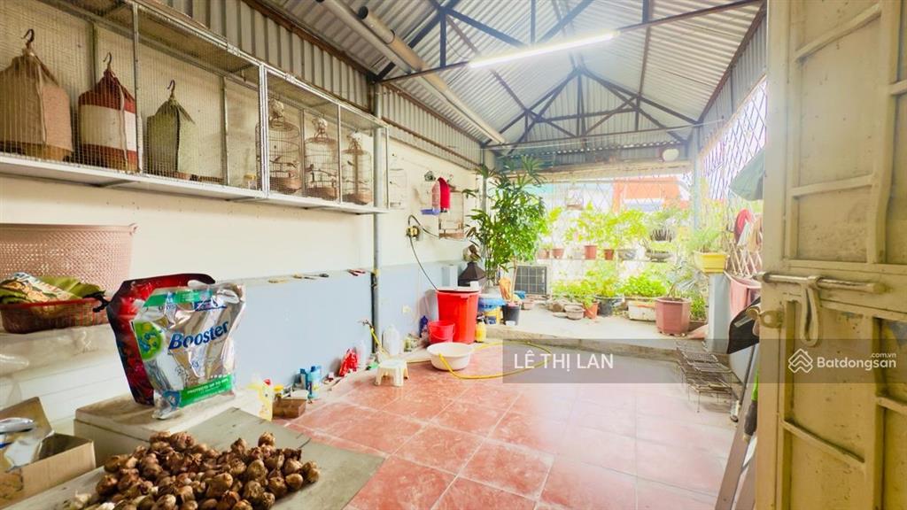 Hào nam nhà & vị trí đẹp ngõ rộng thẳng ở & kd 42 m2 x 5 tầng sổ đỏ đống đa. giá 9,6tỷ thương lượng