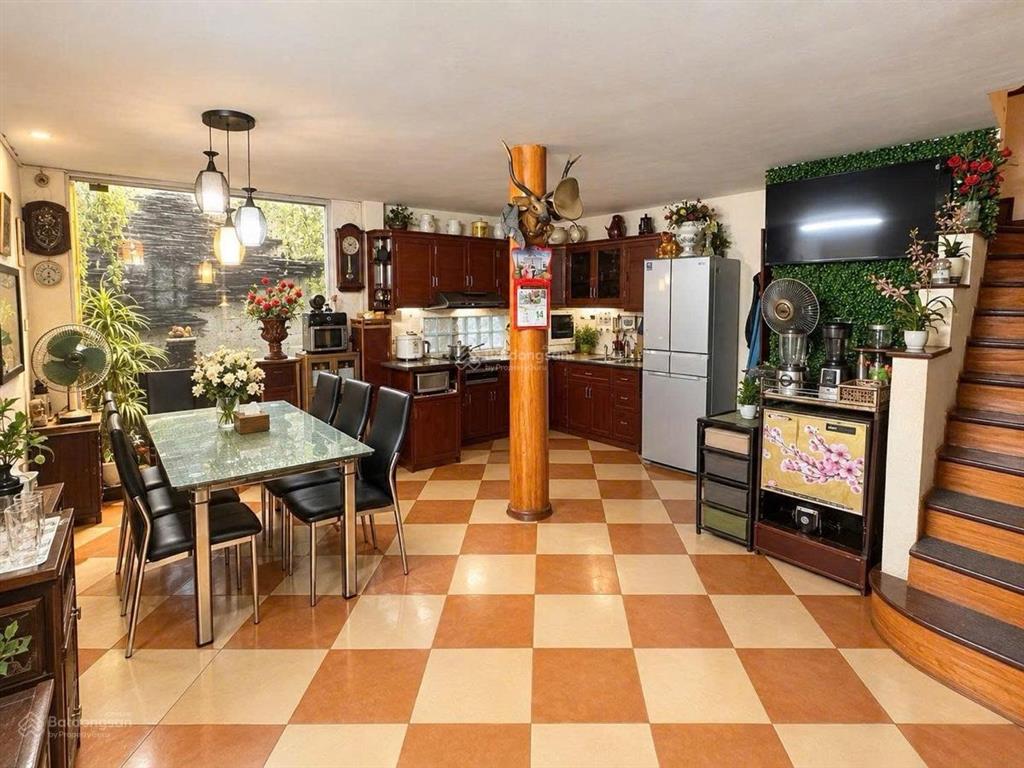 Bán nhà riêng tại phố tôn đức thắng, 7,8 tỷ, 39m2 x 6 tầng 7 ngủ sổ đỏ đẹp gần phố, ở & cho thuê