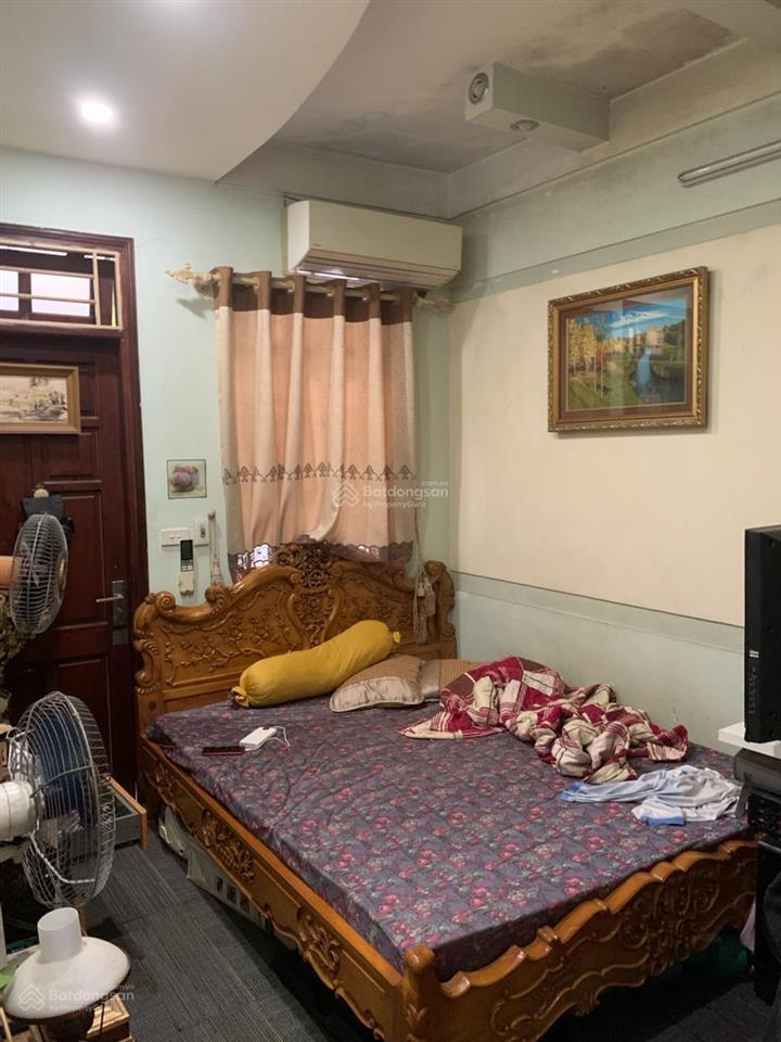 Bán nhà riêng tại phố tôn đức thắng, 7,8 tỷ, 39m2 x 6 tầng 7 ngủ sổ đỏ đẹp gần phố, ở & cho thuê