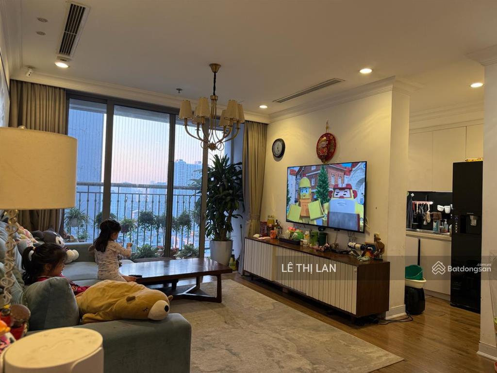 Căn hộ mặt phố 91 nguyễn chí thanh sổ đỏ chung cư tầng đẹp 115 m2 giá chỉ còn 8,5 tỷ, 3 ngủ 2 vs