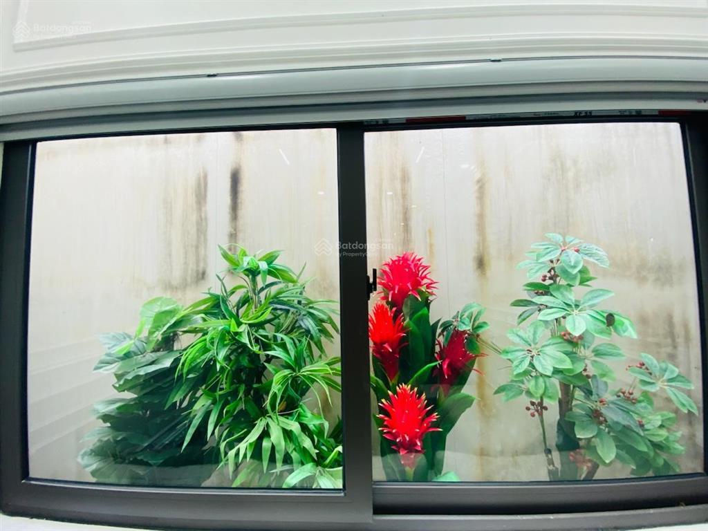 Quá ổn định 43m2 x 5 tầng thang máy phố láng ô tô đỗ 2 thoáng vĩnh viễn, nội thất ngoại, sổ đỏ a4