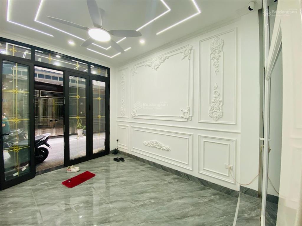 Quá ổn định 43m2 x 5 tầng thang máy phố láng ô tô đỗ 2 thoáng vĩnh viễn, nội thất ngoại, sổ đỏ a4