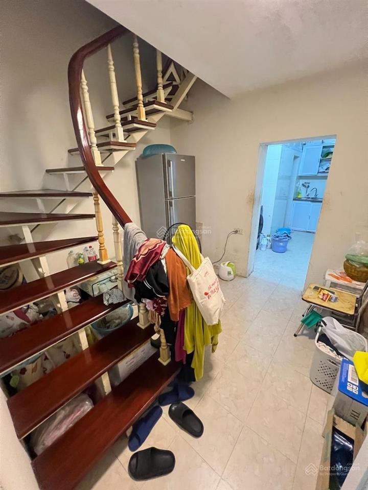 Hiếm! bán căn hộ 110 m2 duplex 2 tầng sổ đỏ phố ngọc khánh tập thể 3 ngủ 2 vs lô góc ô tô đỗ cổng