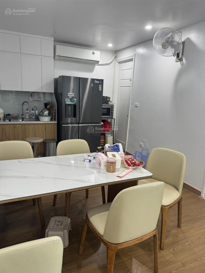 Siêu đẹp fafilm 19 nguyễn trãi sổ đỏ 109m2 chung cư, 3 ngủ 2 vs ban công đn lý tưởng nhà full đẹp.