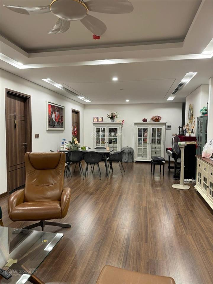 Fafilm 19 nguyễn trãi, căn hộ 120m2 đẹp tòa chung cư cao cấp 3 ngủ 2 vs lô góc view nổi bật