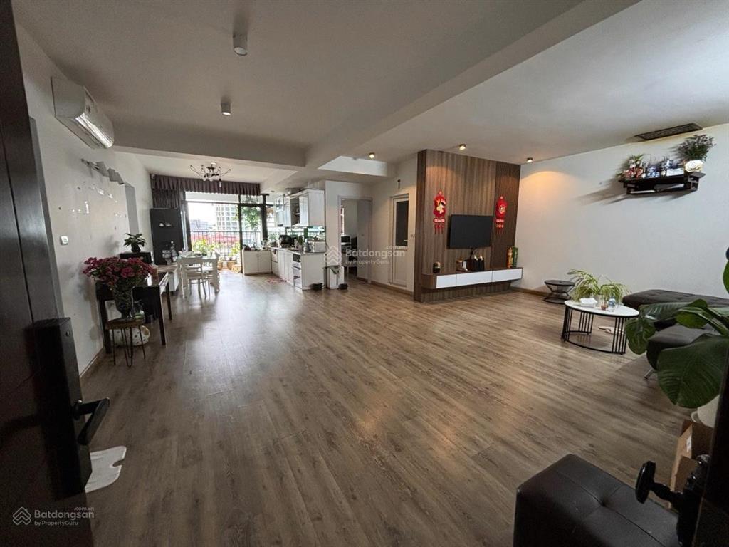 96 m2 chung cư fafilm vnt tower vị trí đắc địa, ngay ngã tư sở, hàng xóm royal city full 2 ngủ 2vs