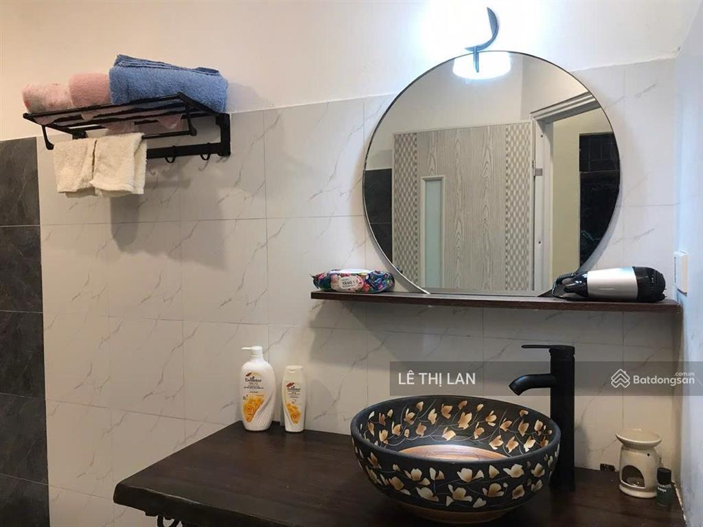 Sổ đỏ phố hàng vôi 40 m2 trên 5tỷ trung tâm hoàn kiếm  1 bước ra phố  homestay khép kín dòng tiền