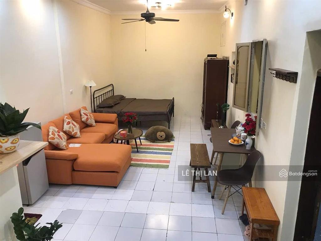 Sổ đỏ phố hàng vôi 40 m2 trên 5tỷ trung tâm hoàn kiếm  1 bước ra phố  homestay khép kín dòng tiền