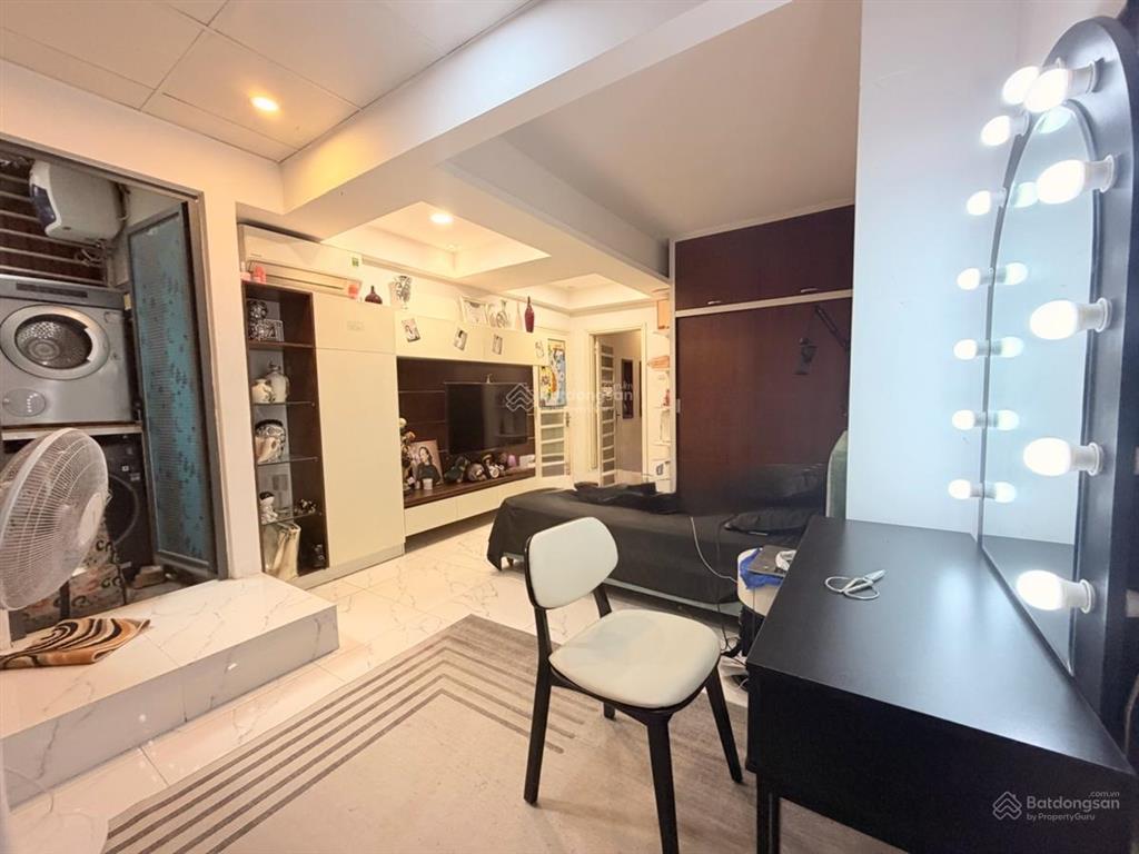 Nhà đẹp sổ đỏ tập thể 36 m/ 95m2 phố đặng thái thân, trung tâm quận hoàn kiếm  full nội thất xịn