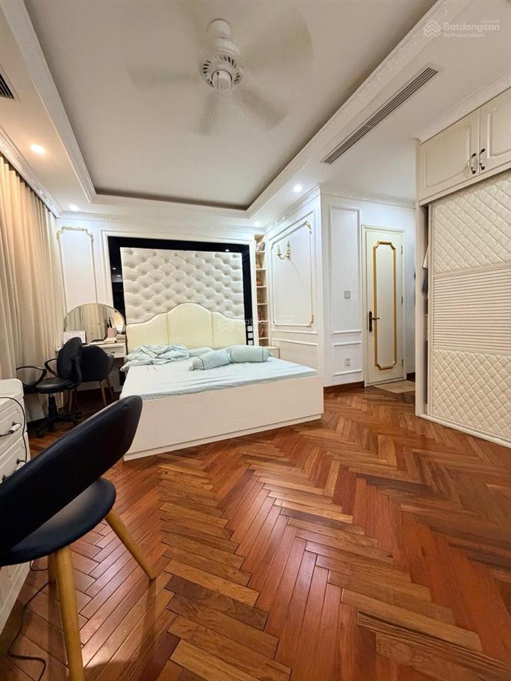 Chung cư sổ đỏ mặt phố 57 láng hạ đống đa  căn góc 125 m2  3pn 2wc view hồ hoàng cầu