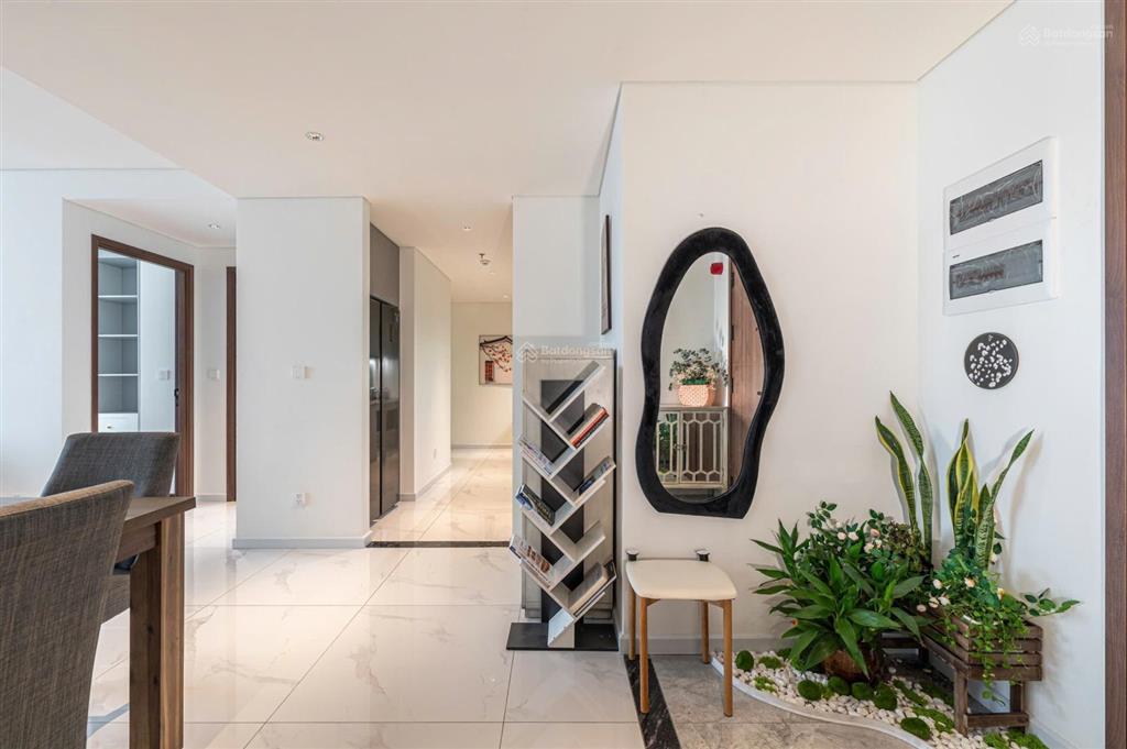 Chính chủ bán căn hộ kiều by kita 2pn 90m tầng 15 view sông tuyệt đẹp chỉ 12 tỷ full nội thất