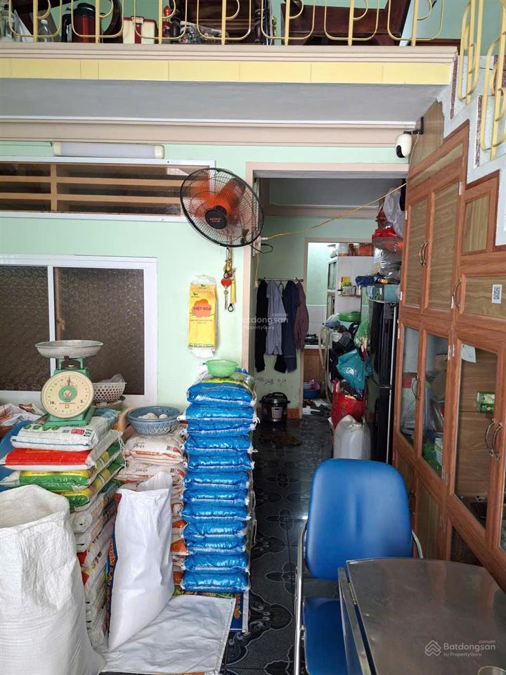 Chính chủ cần bán nhà 1 trệt 1 lửng phường hải cảng, gần biển quy nhơn