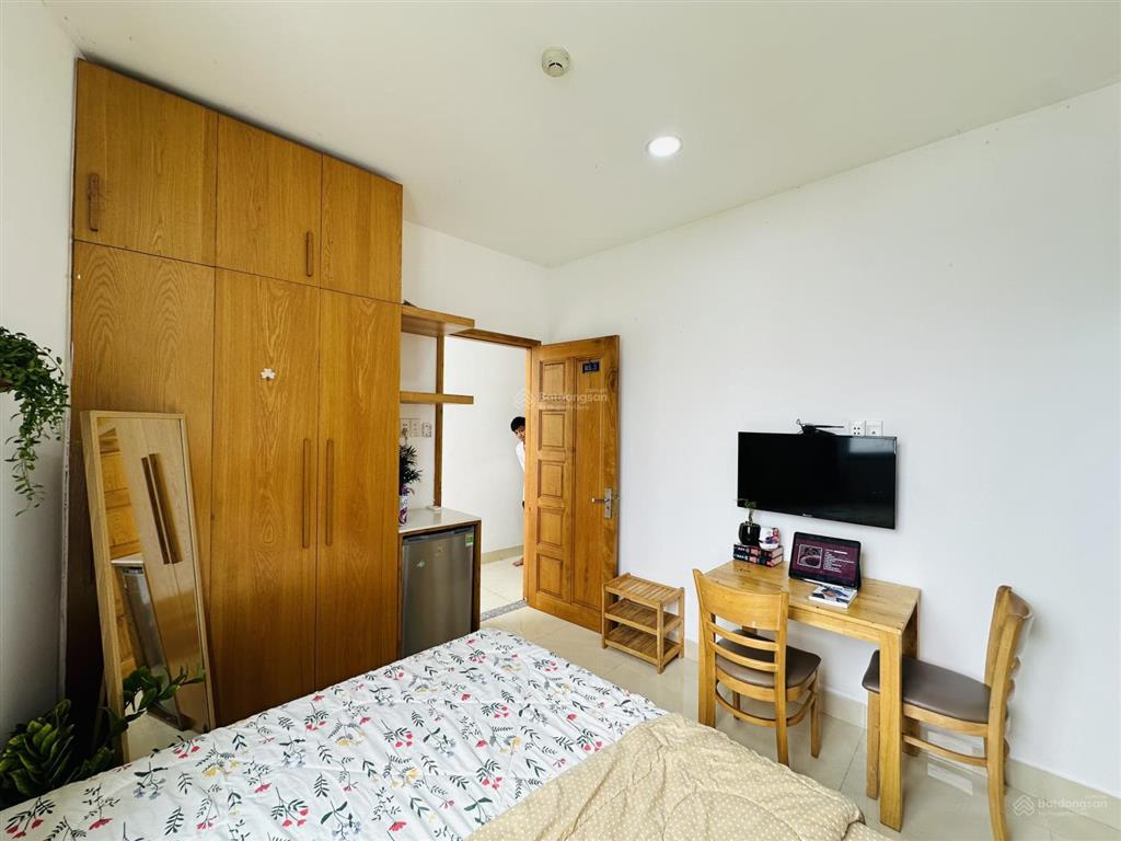 Cho thuê phong studio cửa sổ thoáng đường nơ trang long quận bình thạnh kế bên văn lang cs3