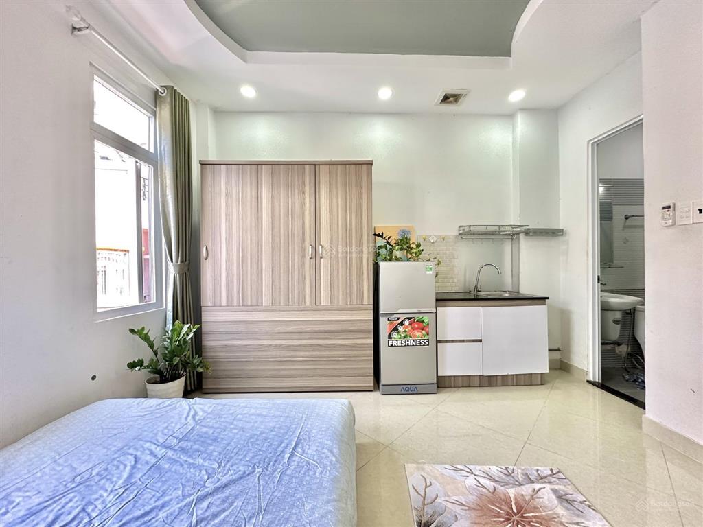 Cho thuê phong studio cửa sổ thoáng đường nơ trang long quận bình thạnh kế bên văn lang cs3
