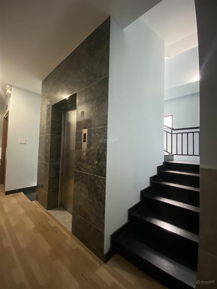 Chính chủ cho thuê phòng trọ 27m2 nội thất cao cấp đường hồ văn huê kế bên ngã tư phú nhuận