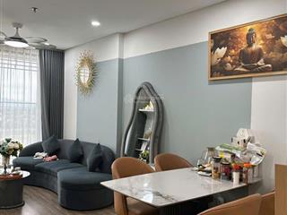 Cần cho thuê căn hộ 2 phòng ngủ, đầy đủ nội thất cao cấp tại fpt plaza2