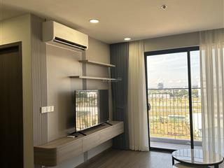 Cho thuê căn hộ 2 phòng ngủ, đầy đủ nội thất cao cấp tại fpt plaza3